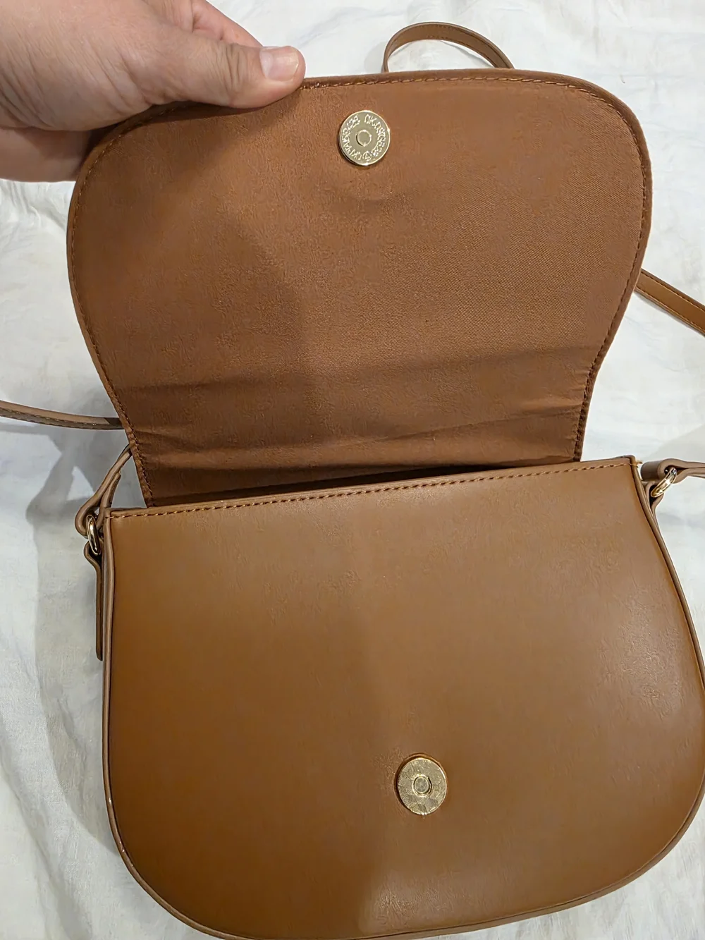 Tan Crossbody Saddle Bag - Unbranded